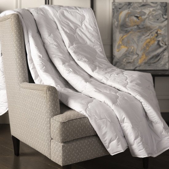 Одеяло "Kariguz" Медея облегченное 1,5 спальное, 140*205 (±5) см